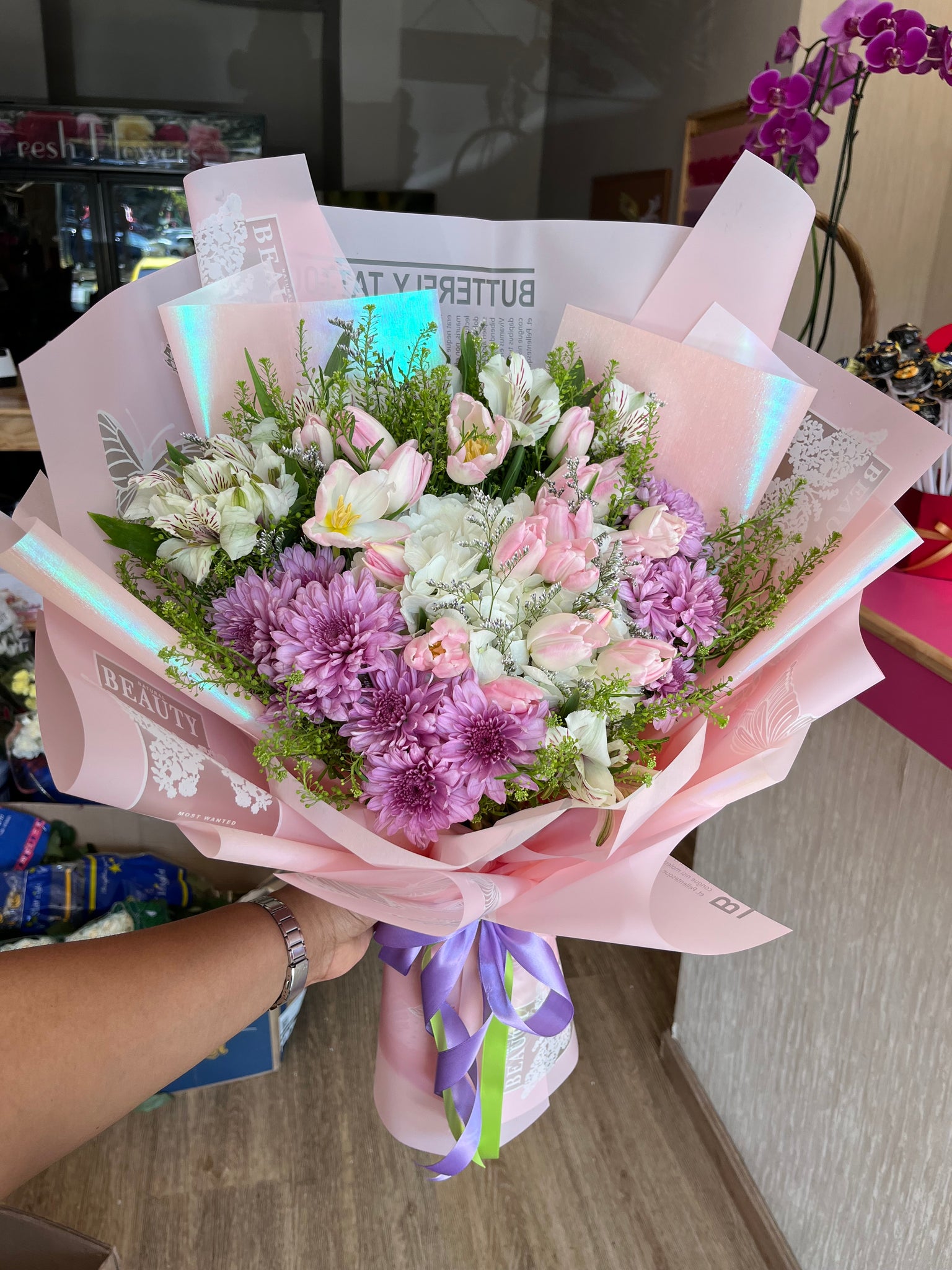 Pastel y tulipanes